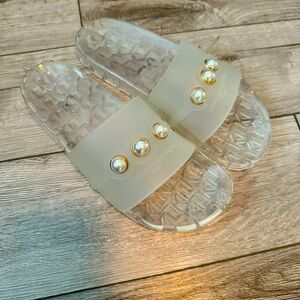 Karl Lagerfeld Slides